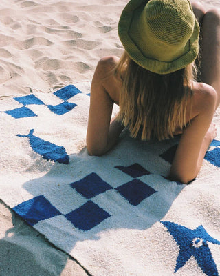 Beach Towels & Blankets